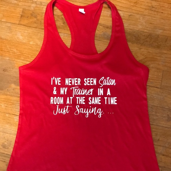 Tops - Cute graphic workout tank